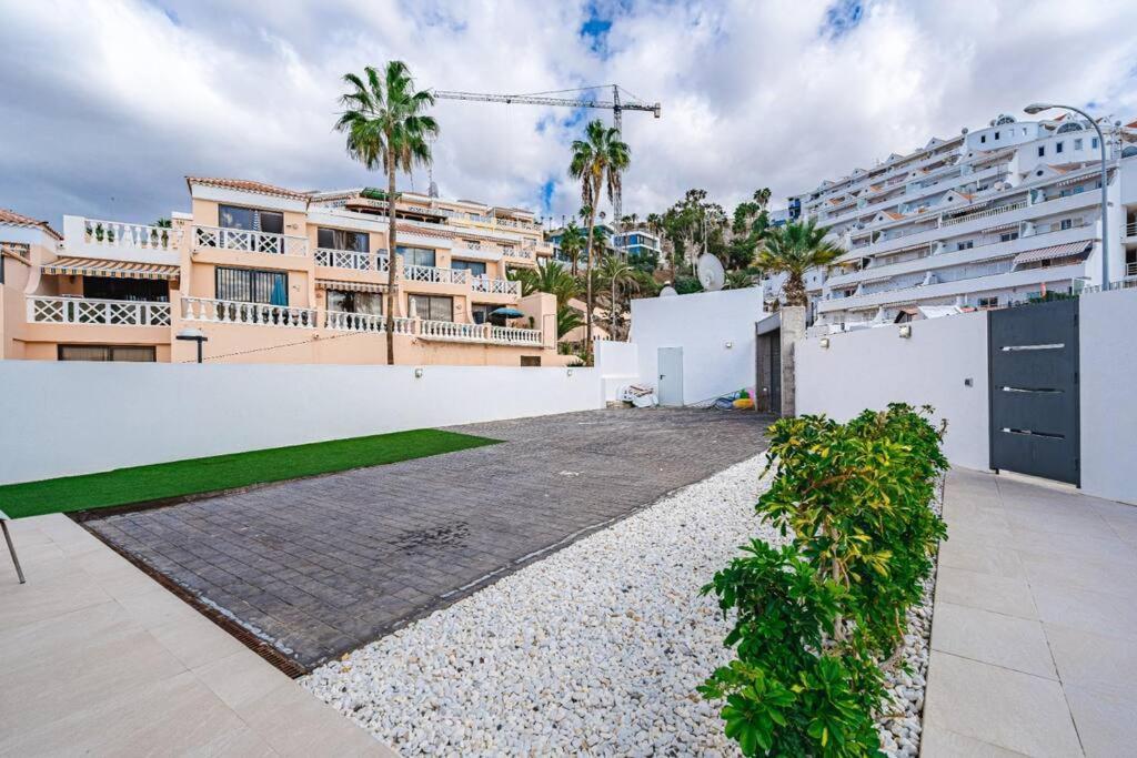 Villa Riviera De 4 Dormitorios Con Piscina. Costa Adeje  Bagian luar foto